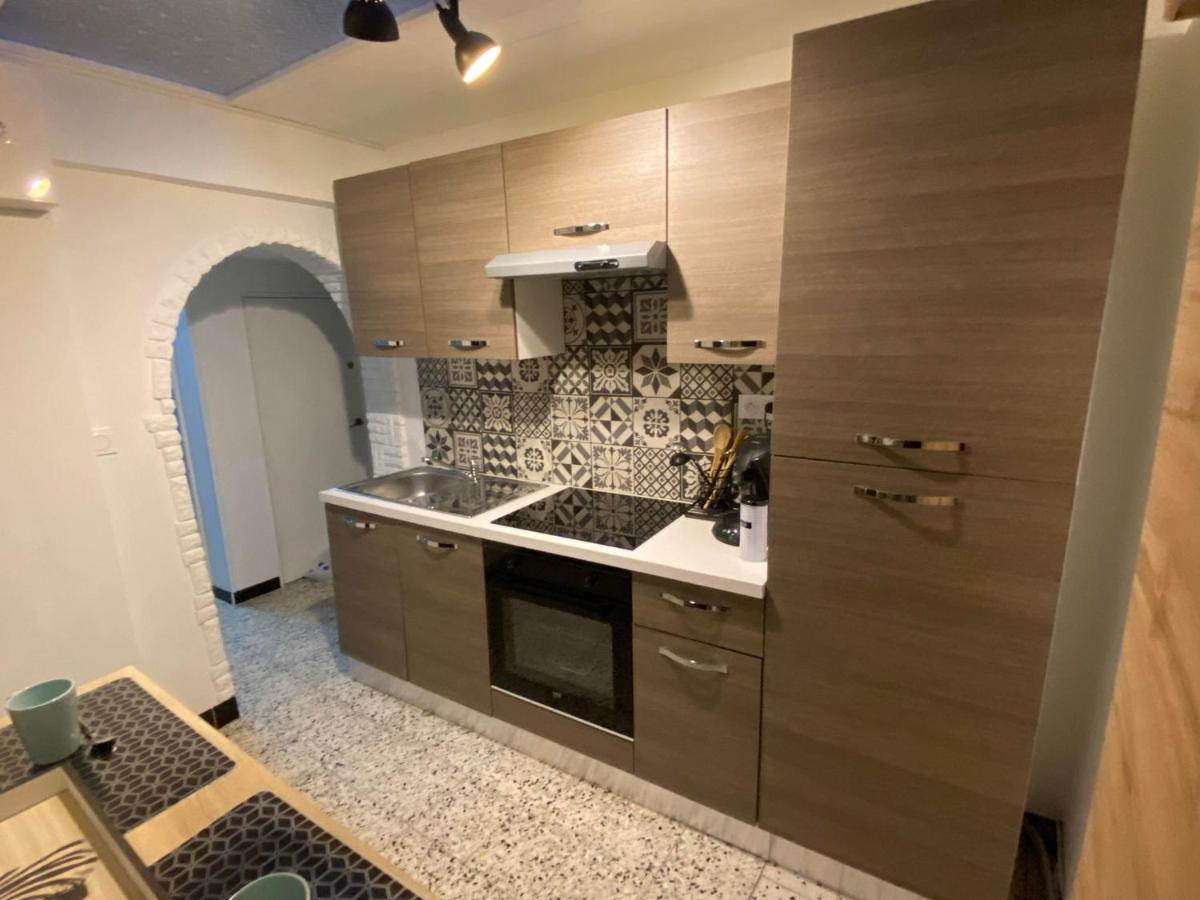 Bienvenue Chez Coco Apartment