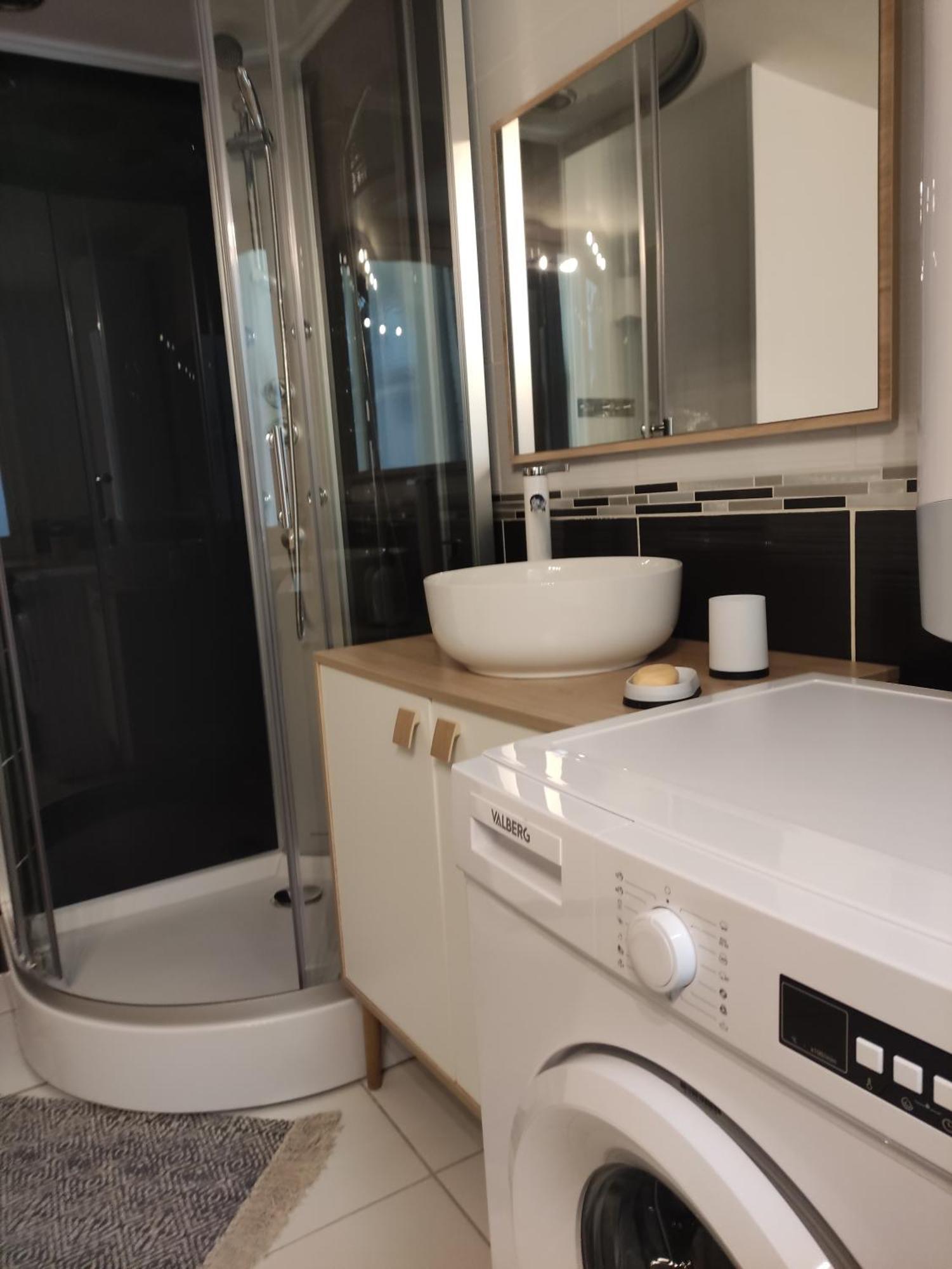 Bienvenue Chez Coco Apartment *